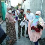 Serda Budiono Cek Prokes Dan Bagikan Masker Gratis Pada Kegiatan Pengajian di Masjid An Nur