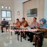 Kapolsek Rengasdengklok, Polres Karawang Hadiri Acara Lokmin Di UPTD Puskesmas Jayakarta, Kabupaten Karawang