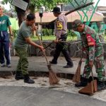 Gandeng Tim Saberling, Babinsa Kelurahan Nusukan Kerja Bakti Bersihkan Lingkungan