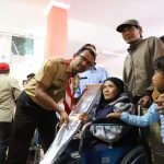 Wabup Garut Memberikan Bantuan Secara Secara Simbolis Buat Korban Bencana Serta Alat Penunjang Bagi Disabilitas